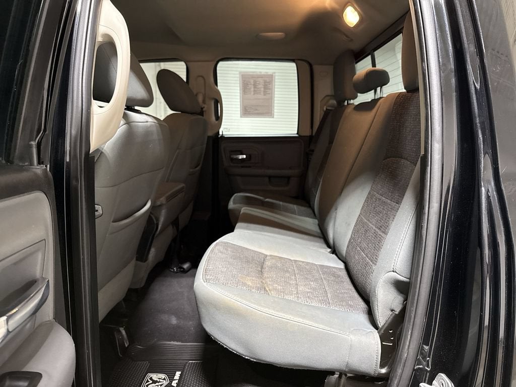 2013 RAM 1500 SLT