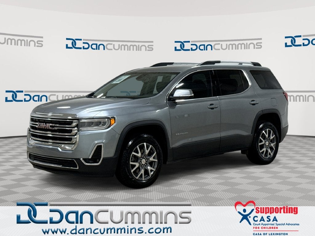2023 GMC Acadia SLT