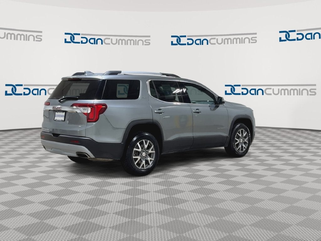 2023 GMC Acadia SLT