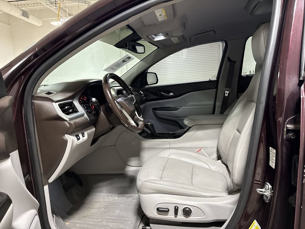 2017 GMC Acadia SLT