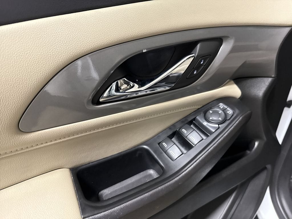 2024 Chevrolet Traverse Limited LS