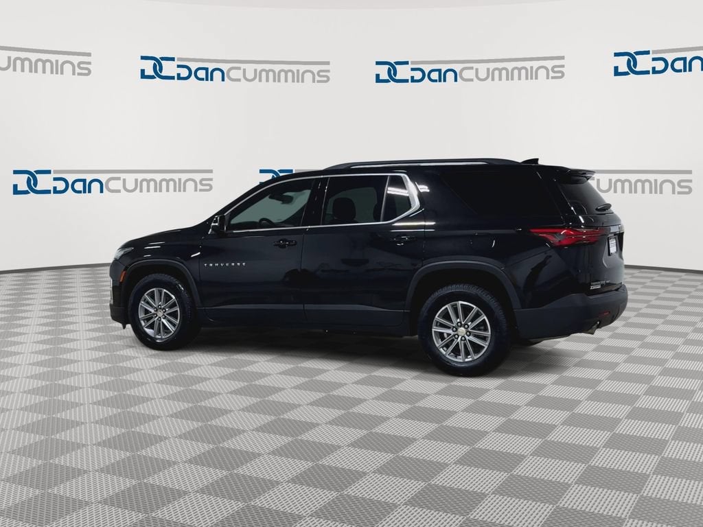 2022 Chevrolet Traverse LT Cloth