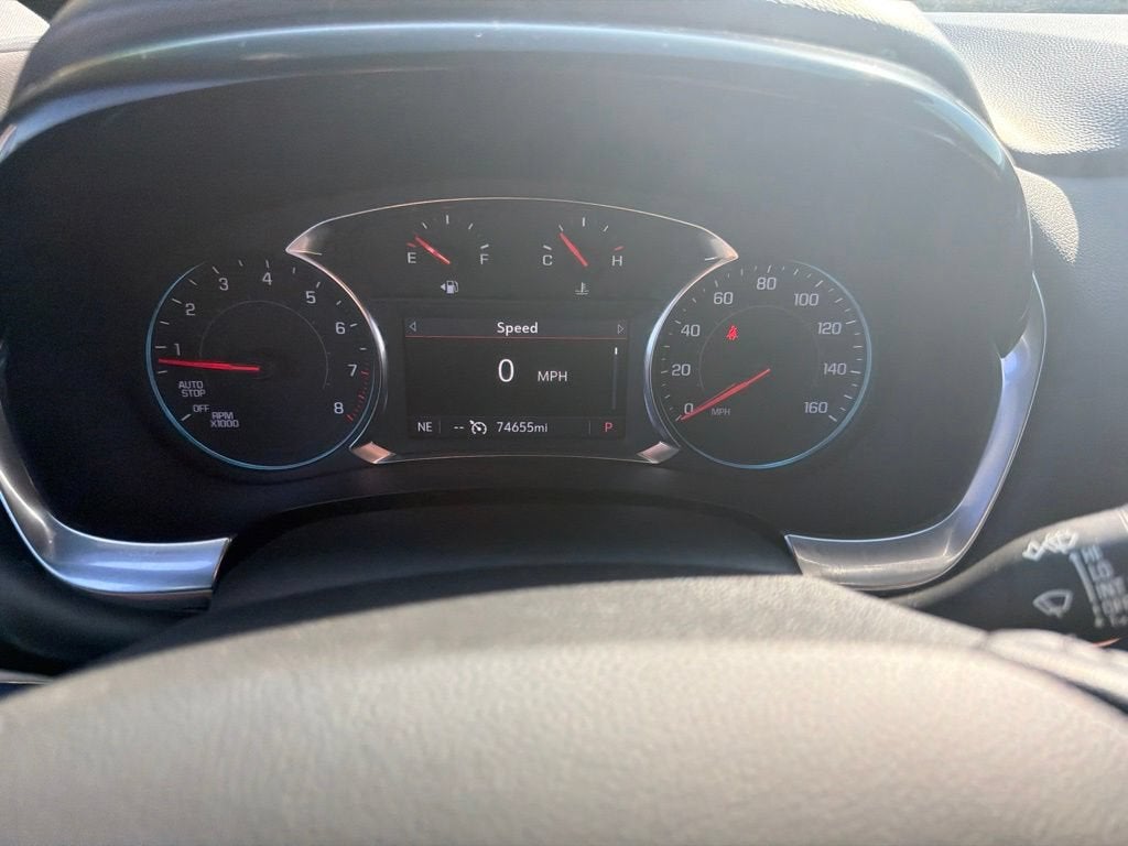2022 Chevrolet Traverse LT Cloth