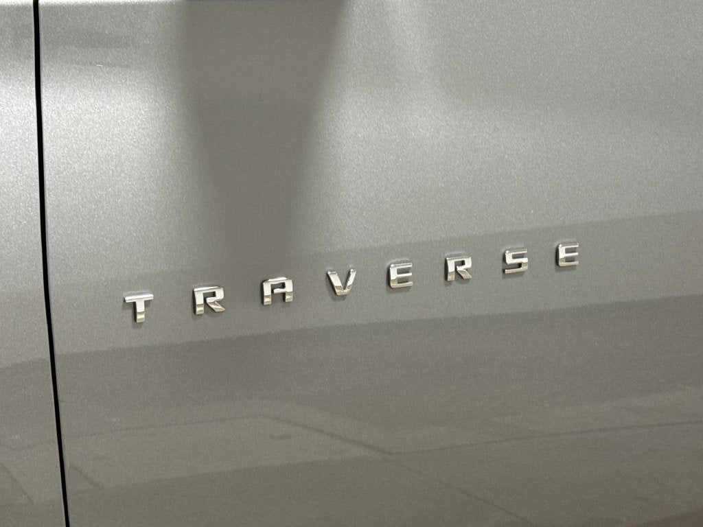 2023 Chevrolet Traverse 2FL