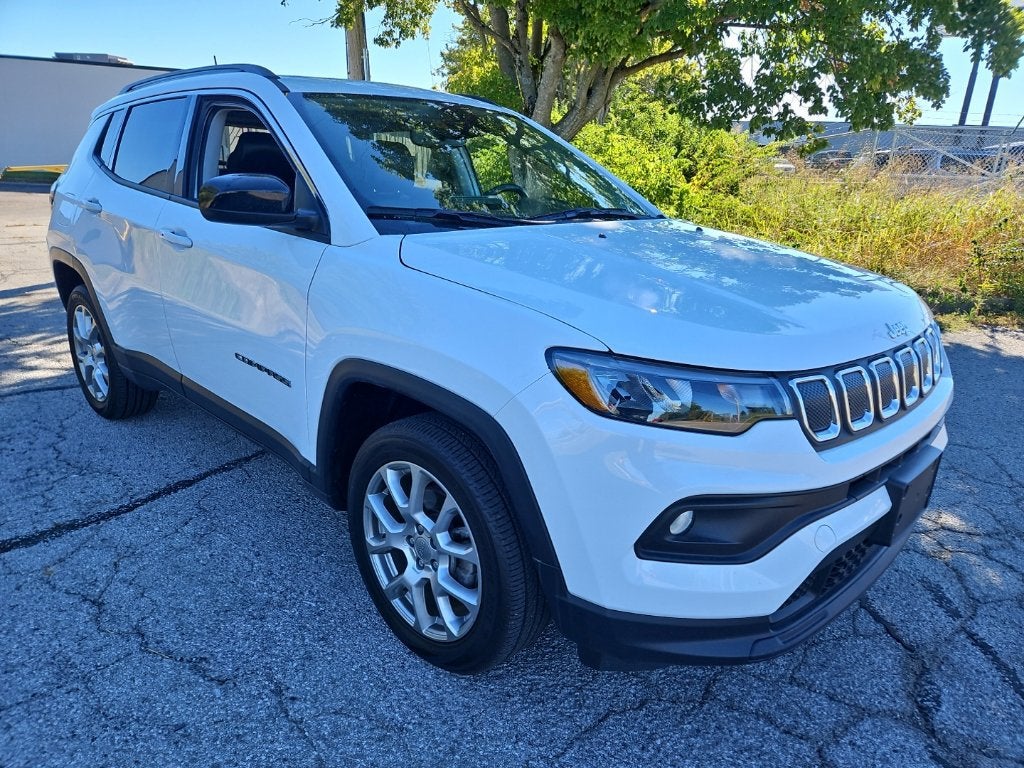 2022 Jeep Compass Latitude Lux