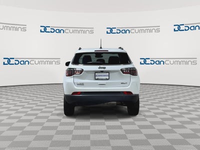 2022 Jeep Compass Latitude Lux
