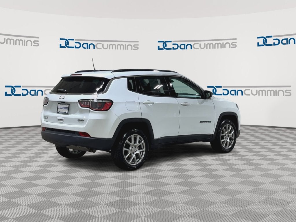 2022 Jeep Compass Latitude Lux