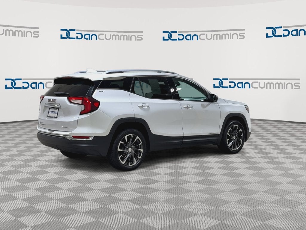 2022 GMC Terrain SLT