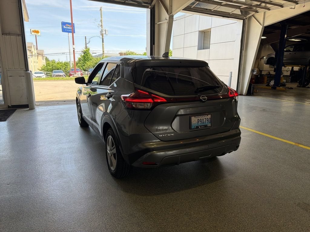 2023 Nissan Kicks S