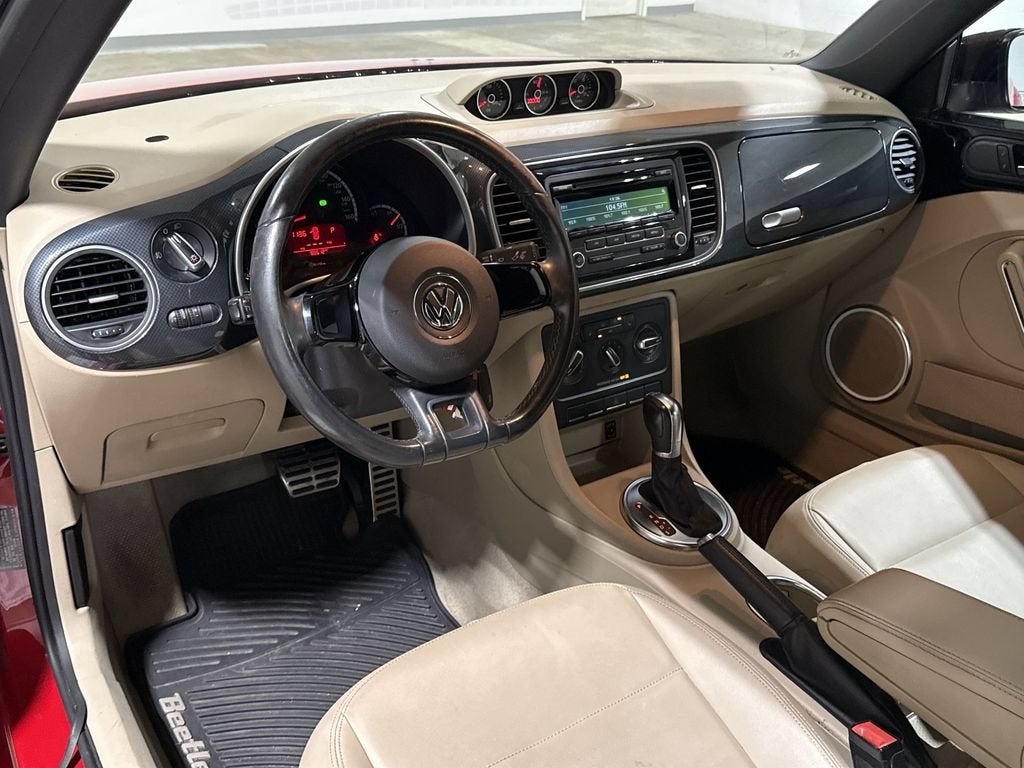 2013 Volkswagen Beetle Convertible 2.0T