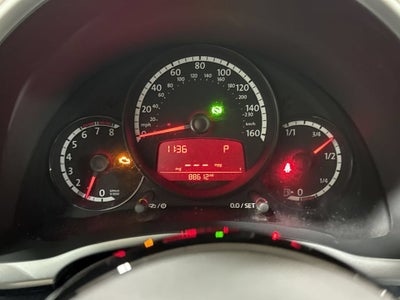 2013 Volkswagen Beetle Convertible 2.0T