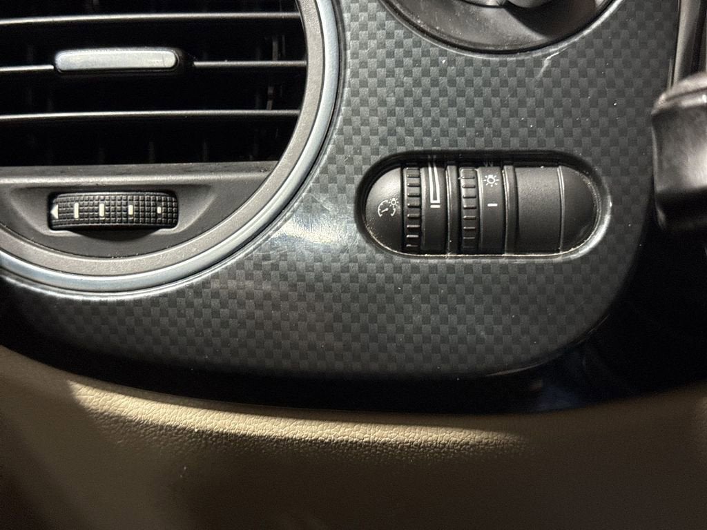 2013 Volkswagen Beetle Convertible 2.0T