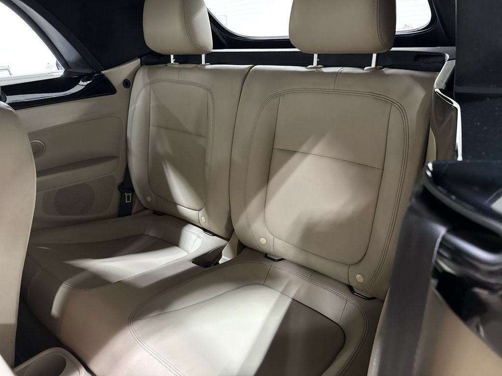 2013 Volkswagen Beetle Convertible 2.0T