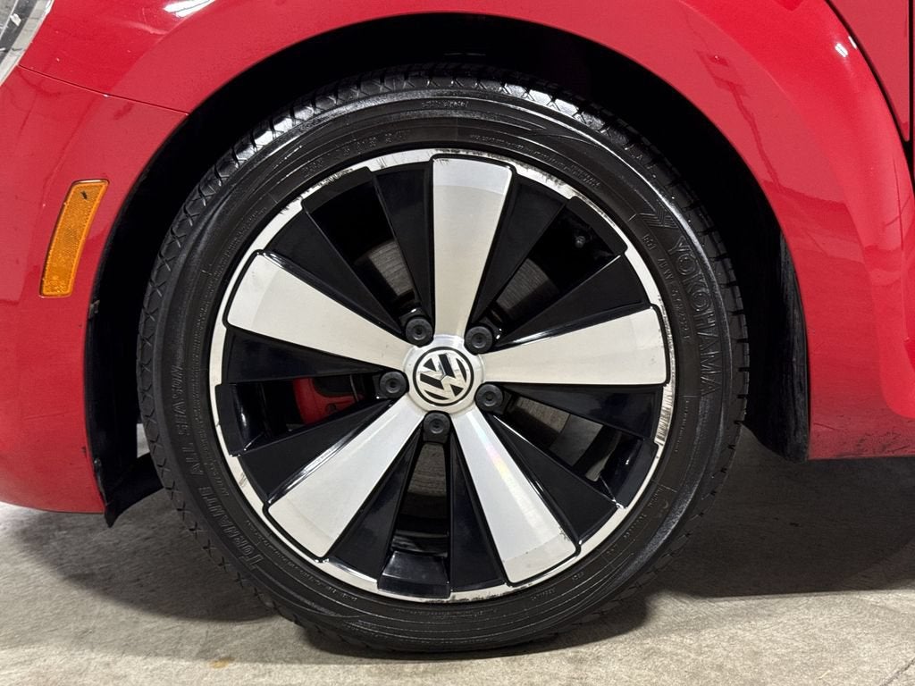 2013 Volkswagen Beetle Convertible 2.0T