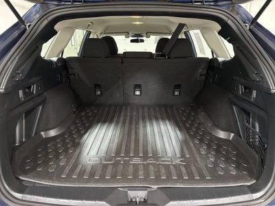 2022 Subaru Outback Base