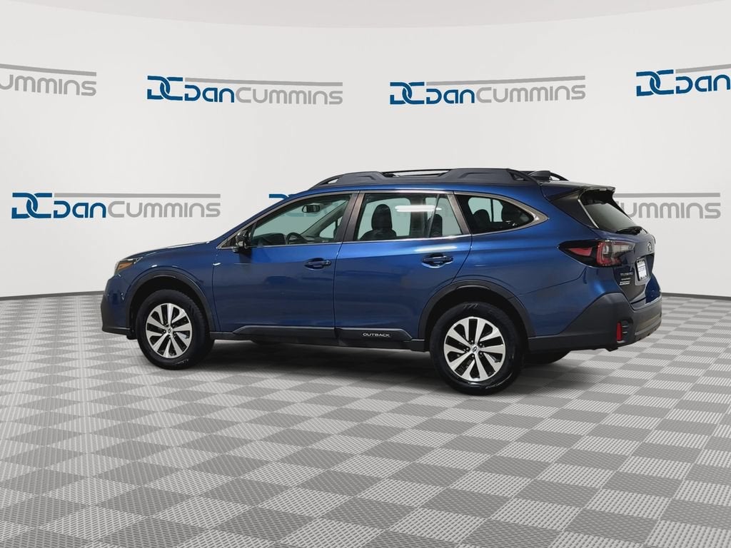 2022 Subaru Outback Base