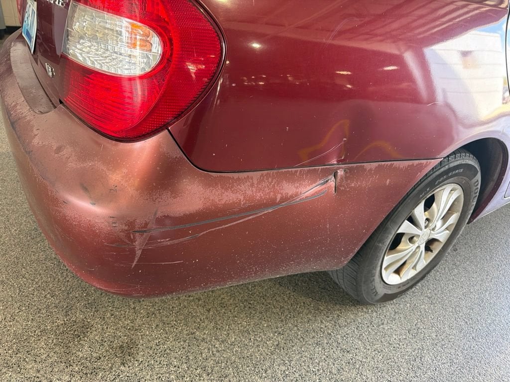 2004 Toyota Camry LE