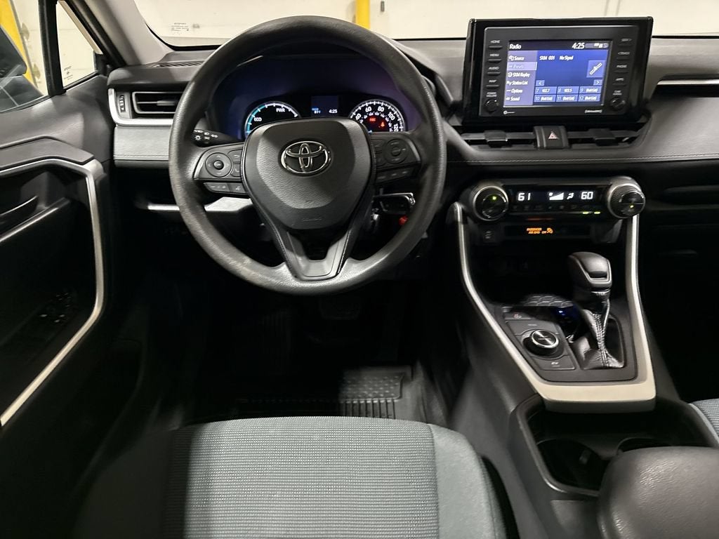 2020 Toyota RAV4 Hybrid LE