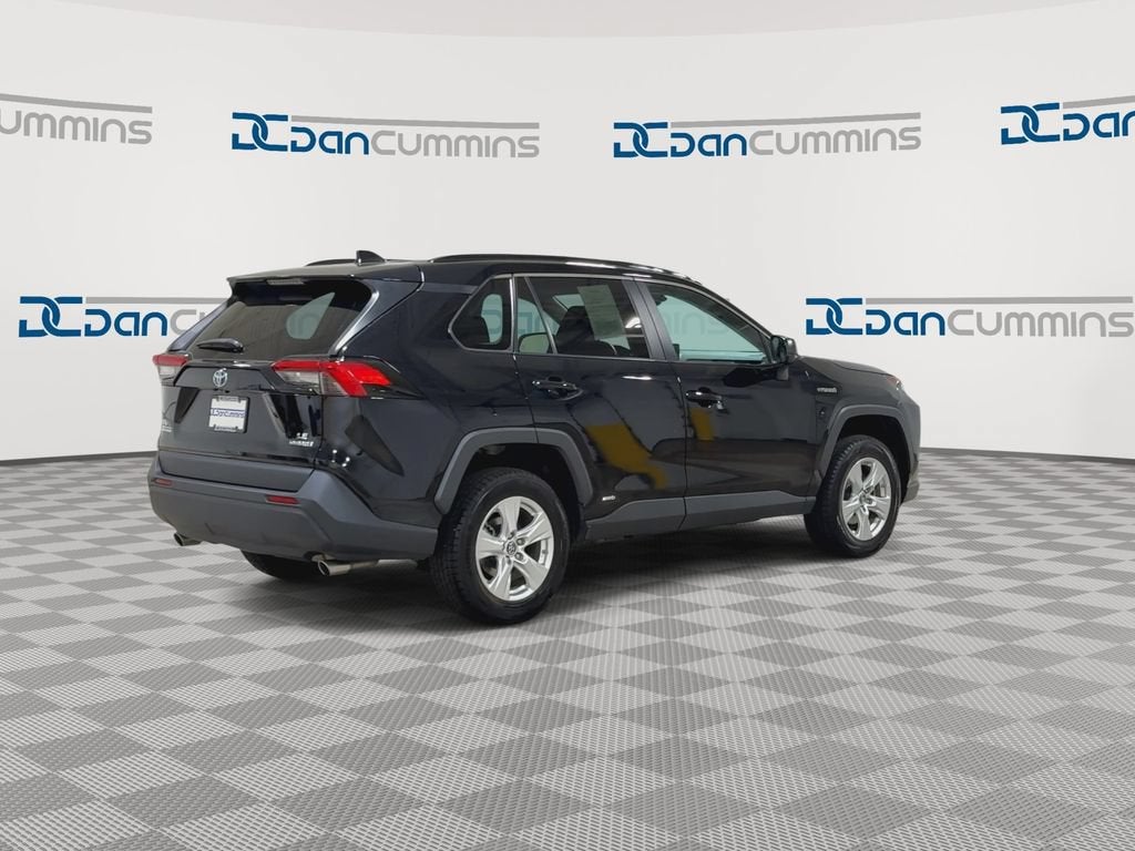 2020 Toyota RAV4 Hybrid LE