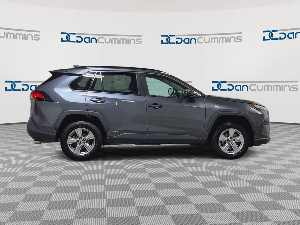 2023 Toyota RAV4 Hybrid LE