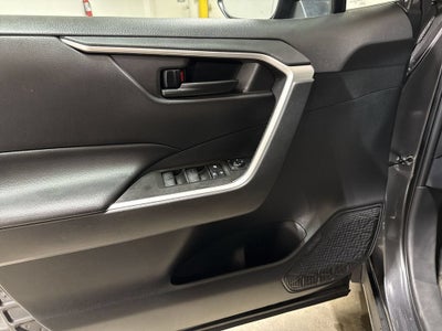 2023 Toyota RAV4 Hybrid LE