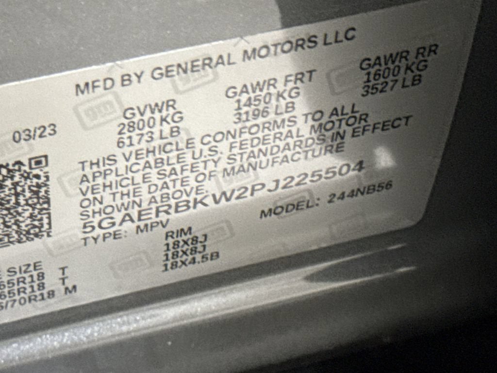 2023 Buick Enclave Essence