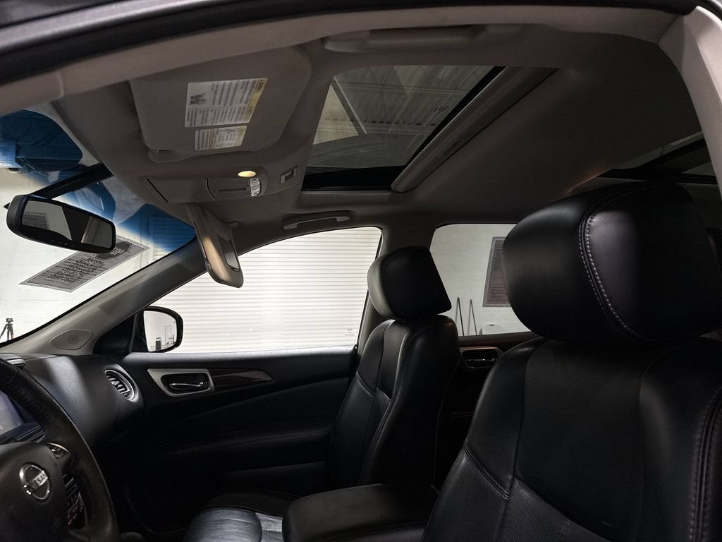 2015 Nissan Pathfinder Platinum