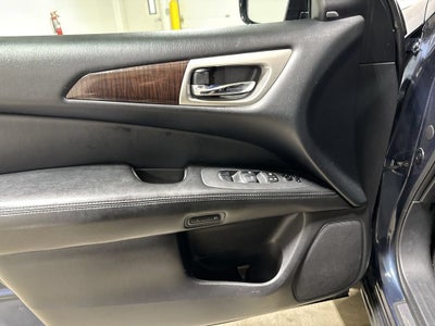 2015 Nissan Pathfinder Platinum