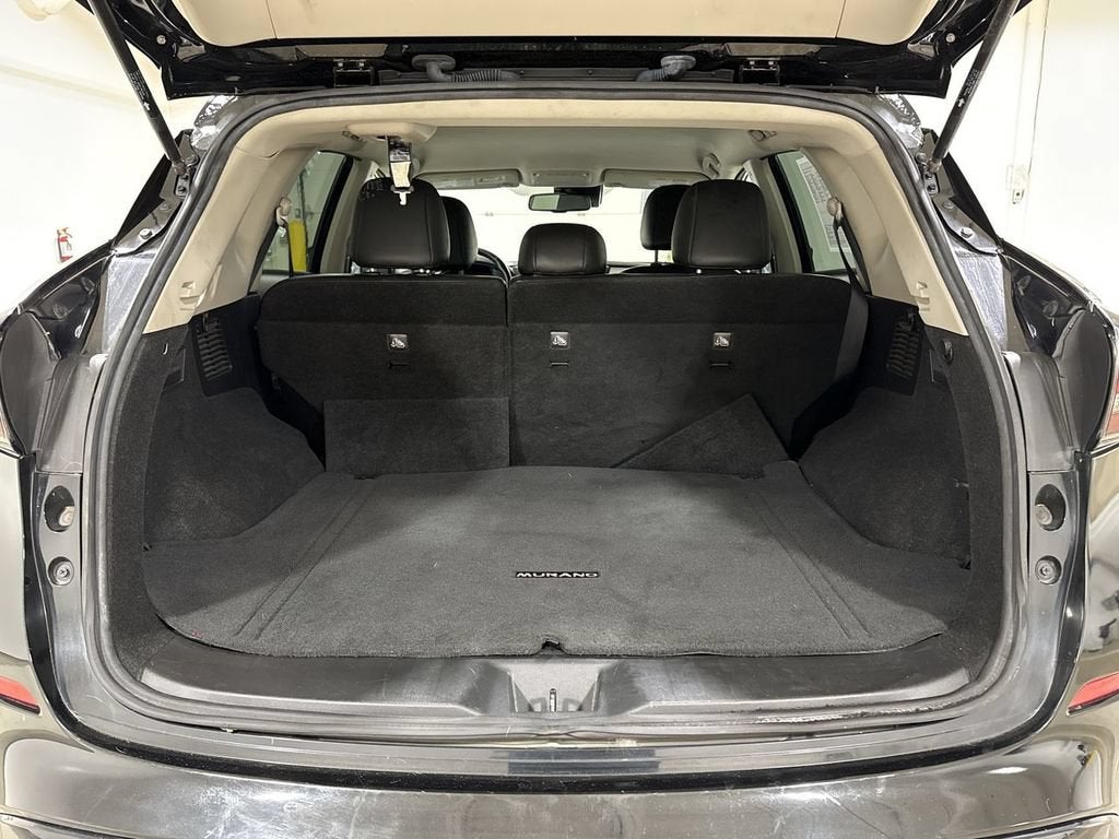 2022 Nissan Murano SV