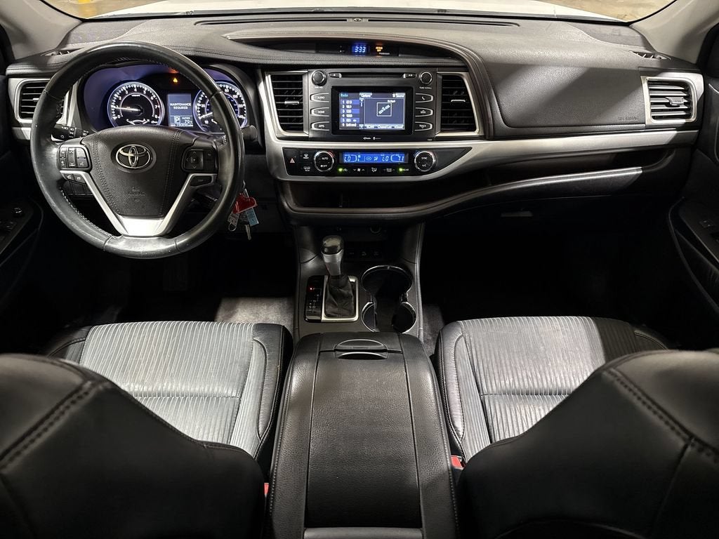 2015 Toyota Highlander LE