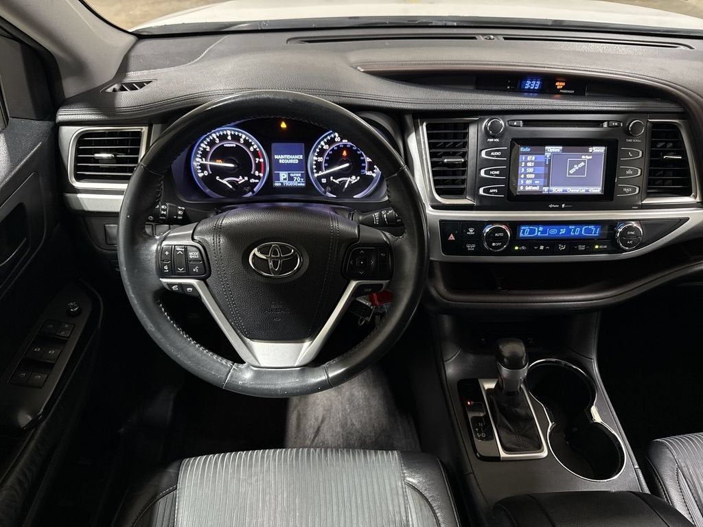 2015 Toyota Highlander LE