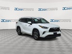 2020 Toyota Highlander Hybrid XLE