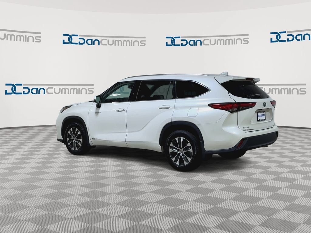 2020 Toyota Highlander Hybrid XLE