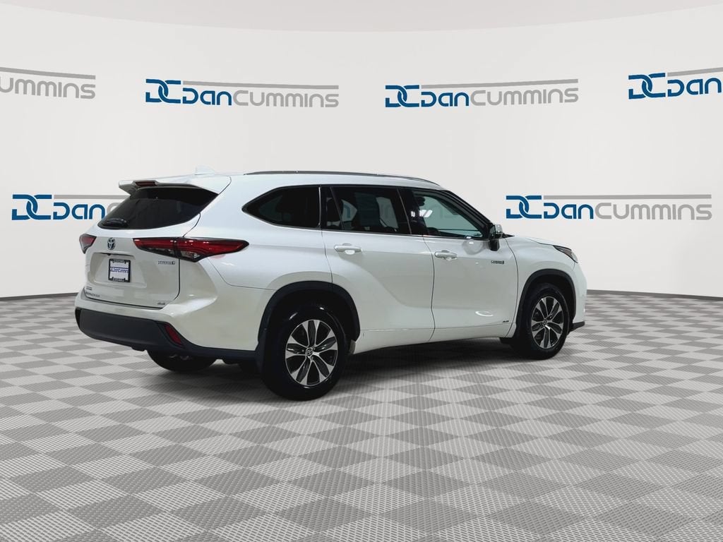 2020 Toyota Highlander Hybrid XLE