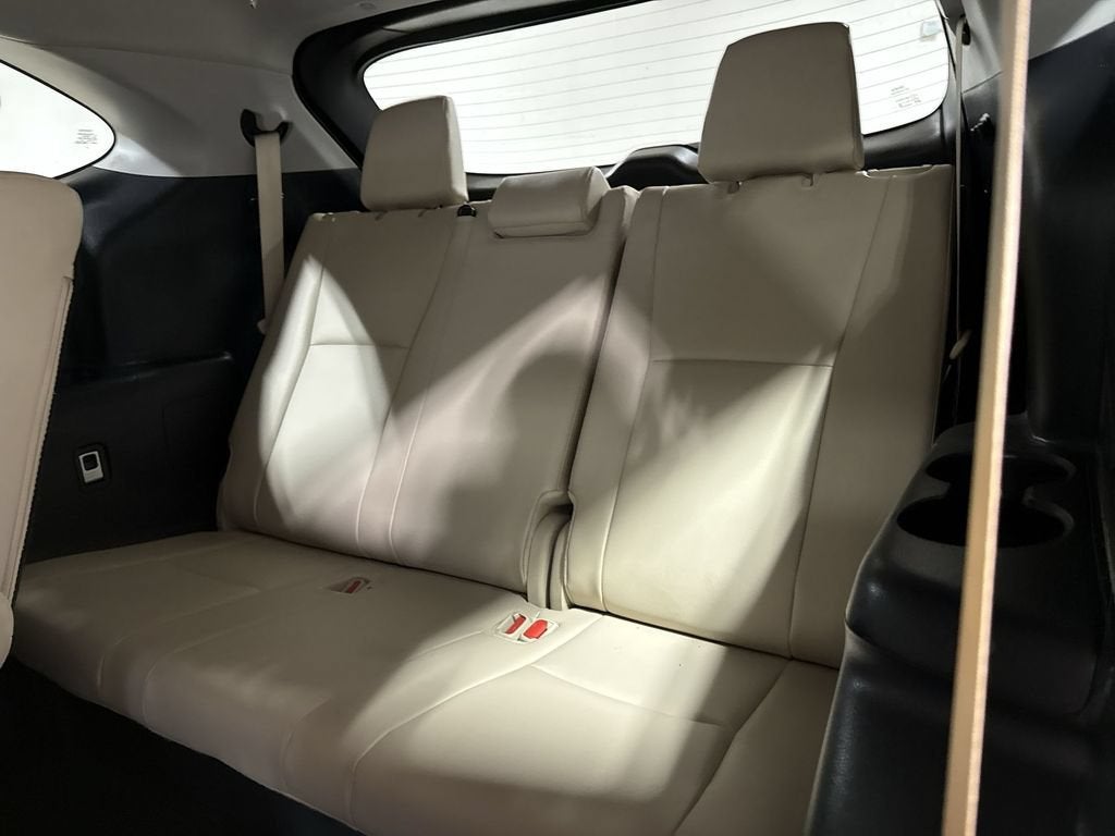 2024 Toyota Highlander Hybrid XLE