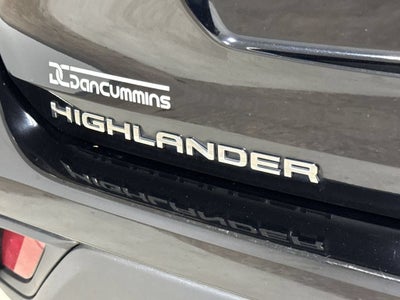 2024 Toyota Highlander Hybrid XLE