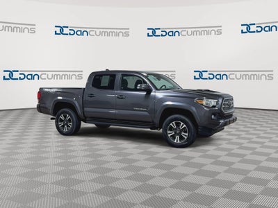 2016 Toyota Tacoma SR
