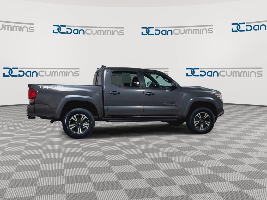 2016 Toyota Tacoma SR