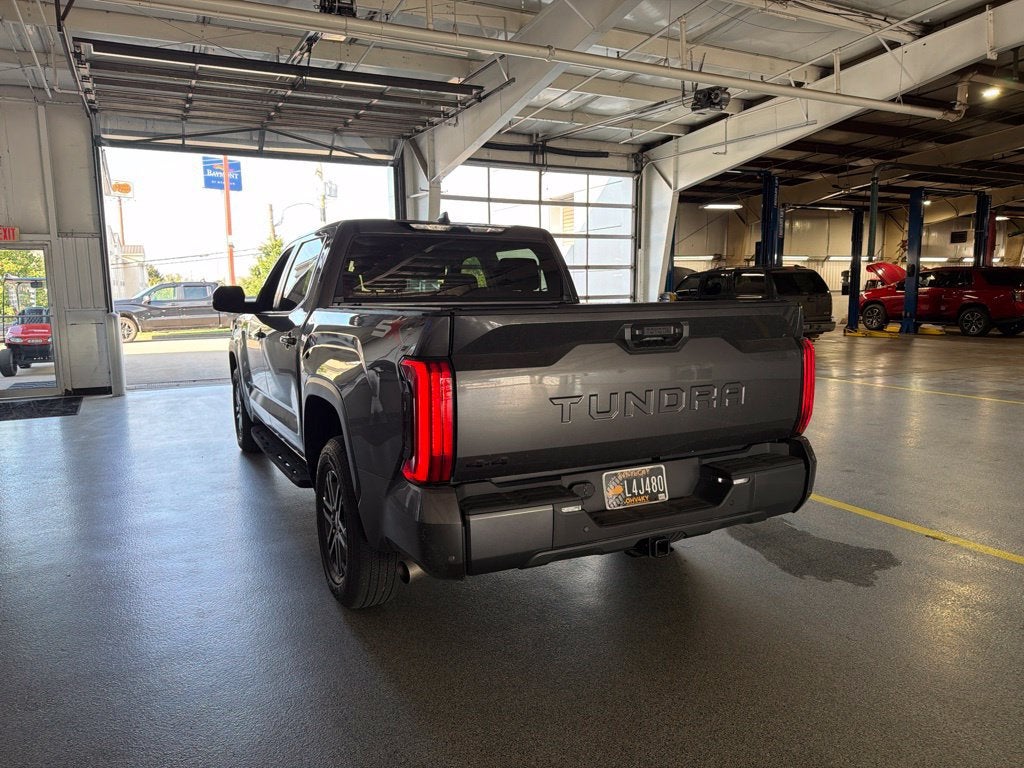 2025 Toyota Tundra 4WD SR