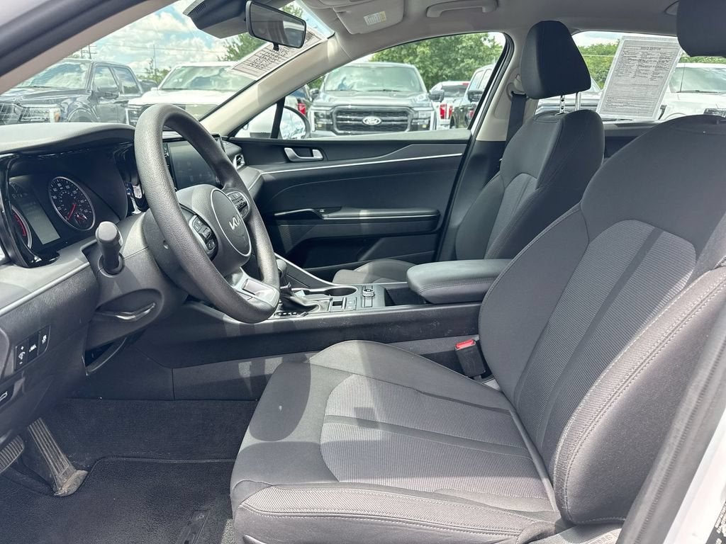 2023 Kia K5 LXS