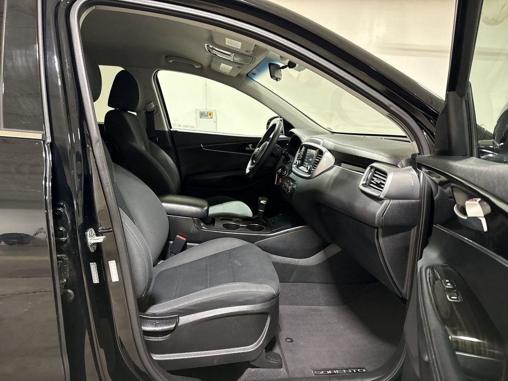 2019 Kia Sorento L