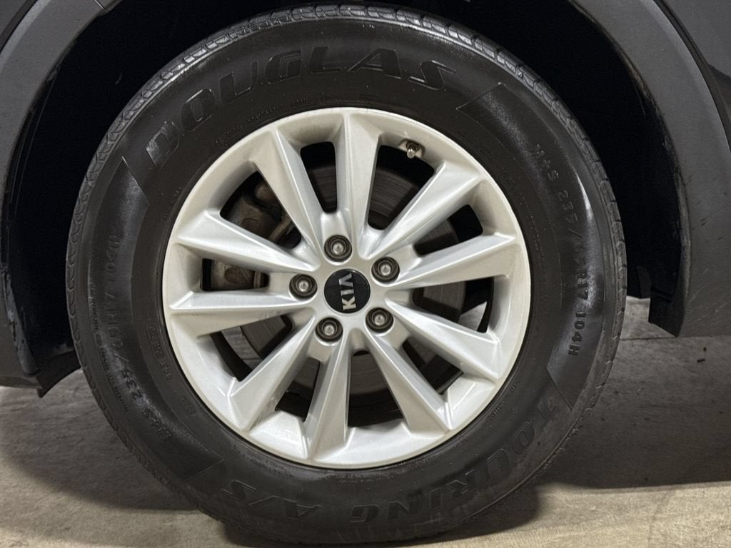 2019 Kia Sorento L