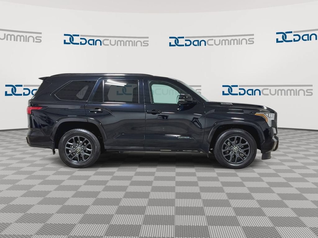 2023 Toyota Sequoia SR5