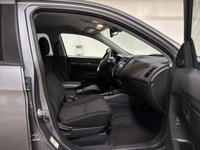 2025 Mitsubishi Outlander Sport S