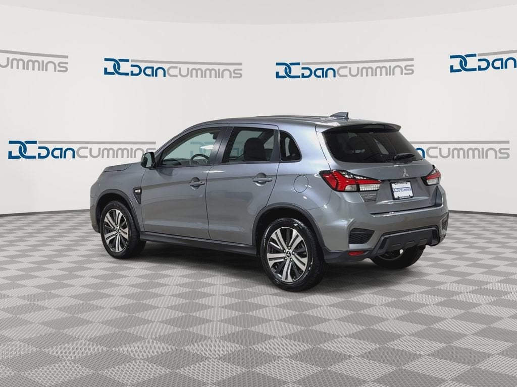 2025 Mitsubishi Outlander Sport S