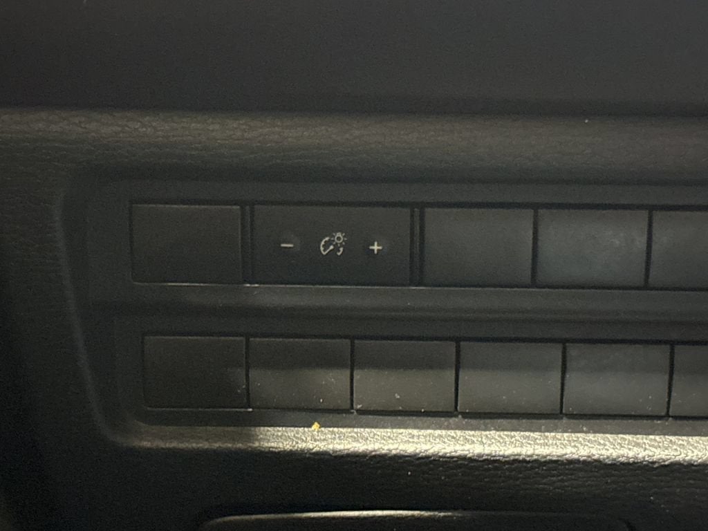 2024 Mitsubishi Outlander ES