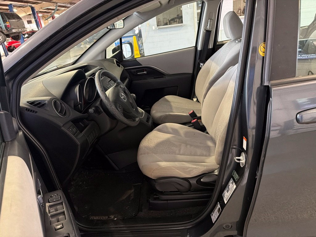 2012 Mazda Mazda5 Sport