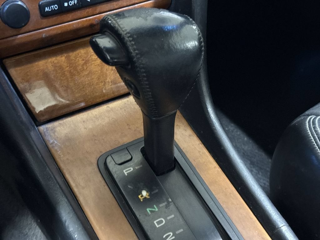 2000 Lexus ES 300 