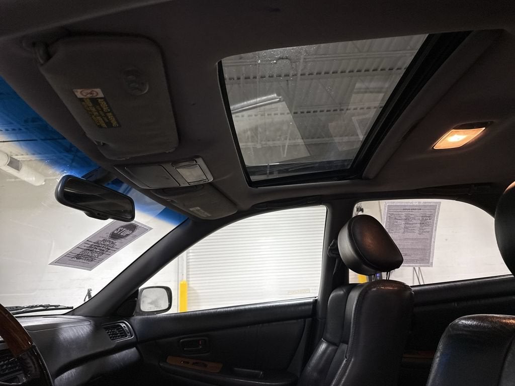 2000 Lexus ES 300 