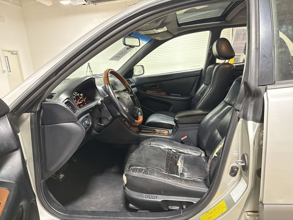 2000 Lexus ES 300 